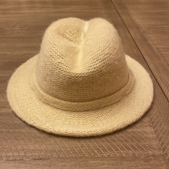 NWT Vintage Arlin Cream Acrylic Knit Hat - Picture 3 of 7